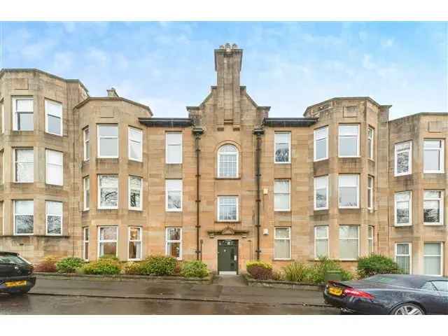 2 bedroom flat  for sale