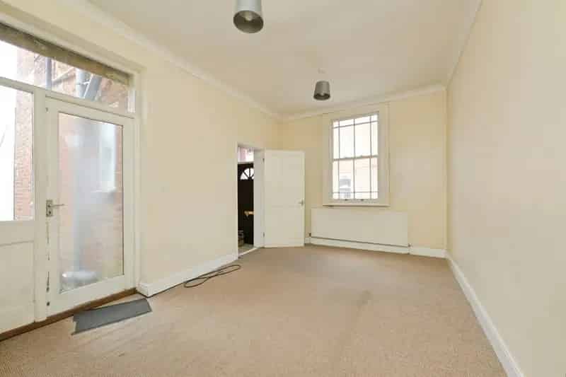 Flat For Rent , Northampton, England