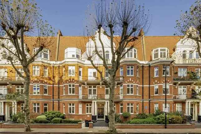 Flat for sale in Lauderdale Road, London W9