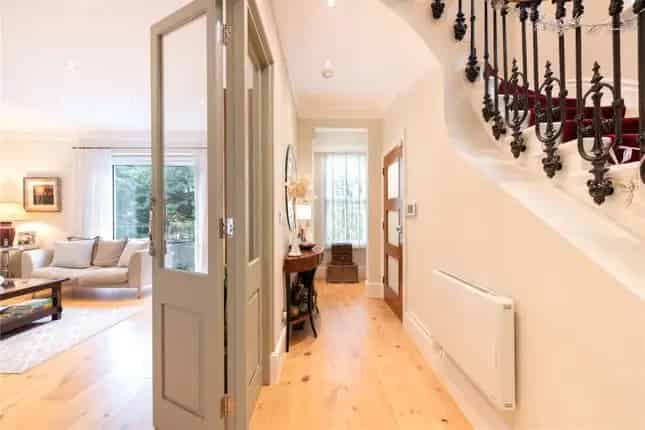 3 Double Bedroom Maisonette Primrose Hill London