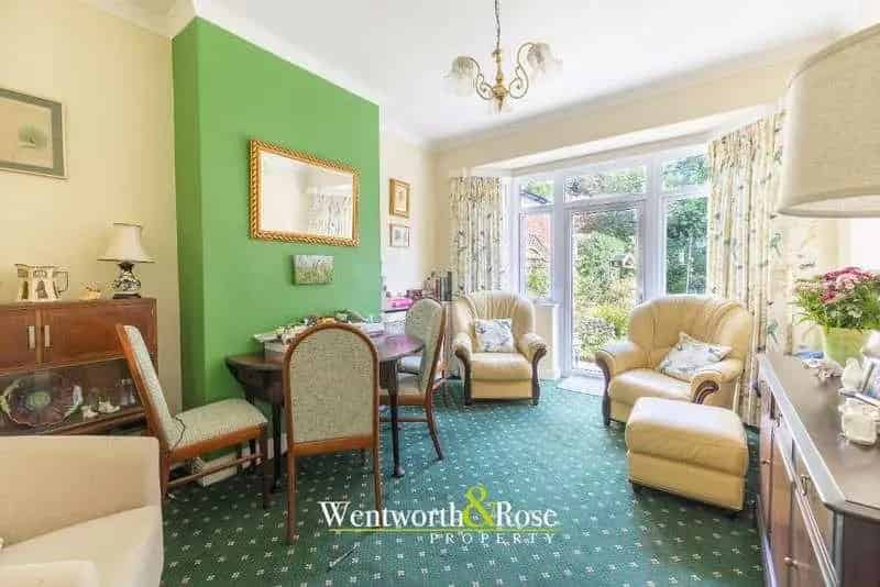 3 Bed Semi-Detached House For Sale
