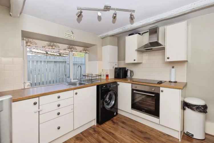 3 Bedroom Grade II Listed Cottage For Sale