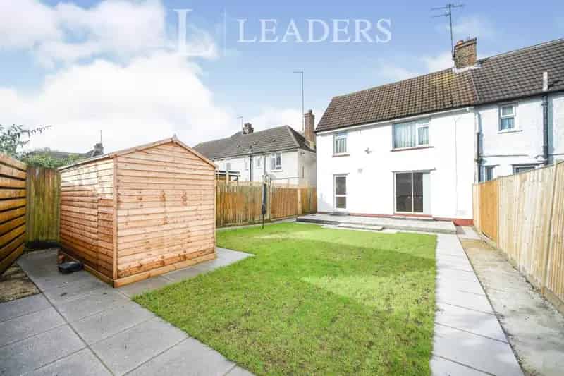 3 Bedroom Terraced House Family Home No Deposit Option