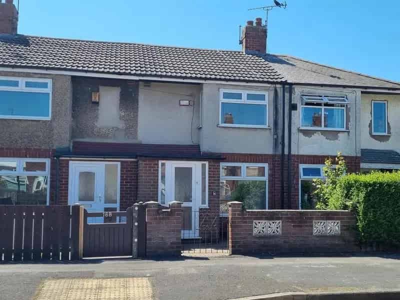 2 bedroom terraced house to rent
