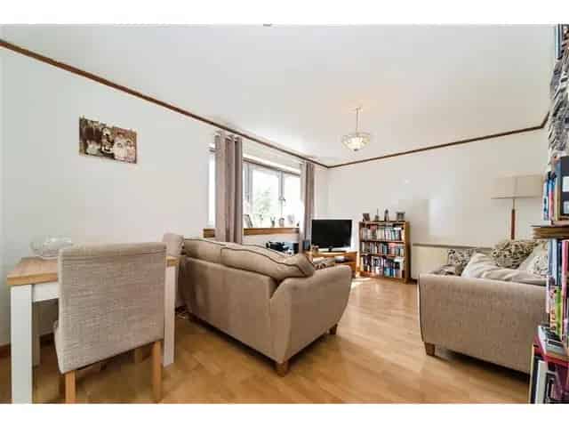 1 Bedroom Flat for Sale in East Kilbride
