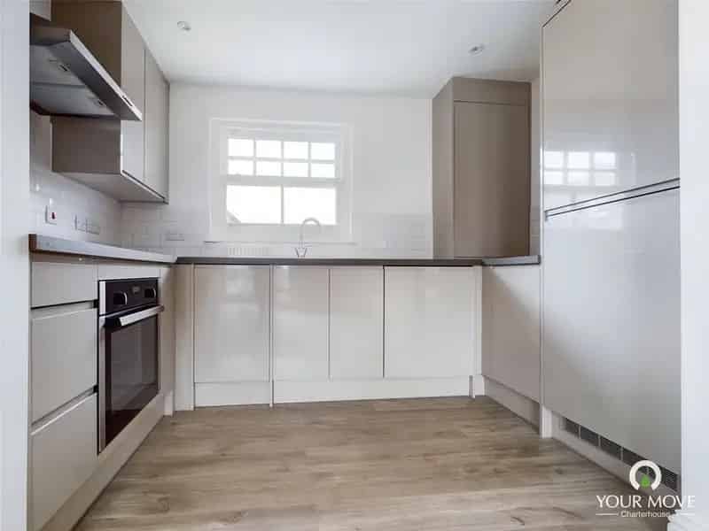 2 Bedroom Flat to Rent Broadstairs High Street