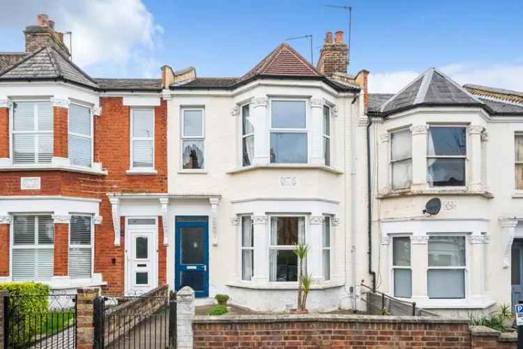 House For Sale in London, England