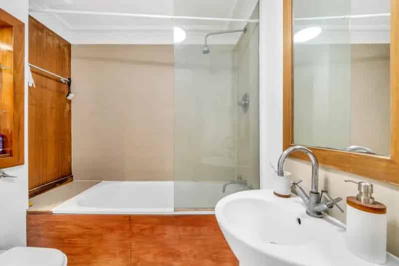 2 Bedroom Flat for Sale in Chelsea SW3