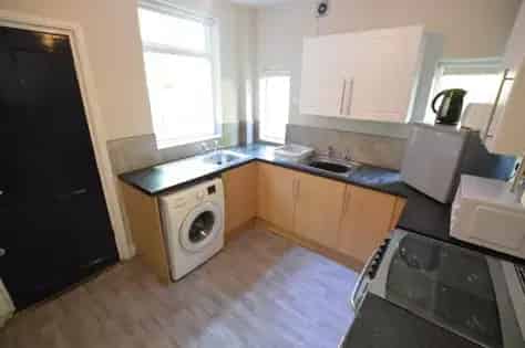1 room house of 12 m² in Sheffield