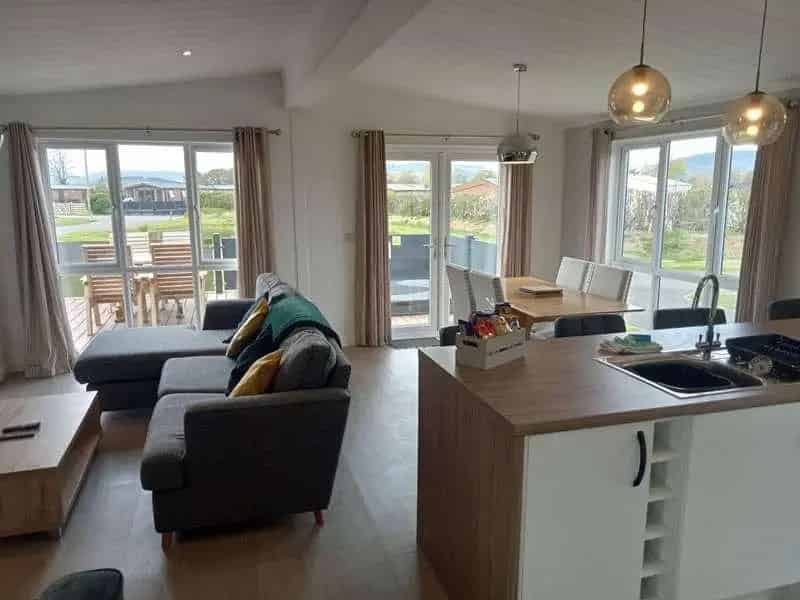 2 Bed Lodge for Sale Maesmawr Farm Resort