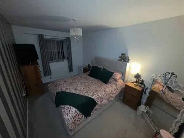 3 Bed Semi Detached House Great Gonerby Grantham