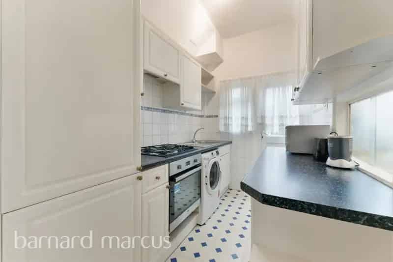 Spacious Family Home Near Streatham Common