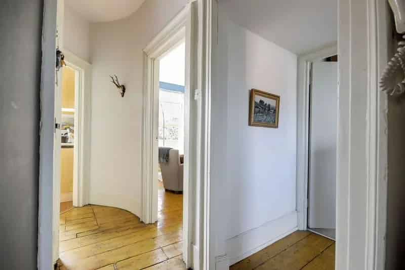 2 Bedroom Apartment House to Rent in Hackney