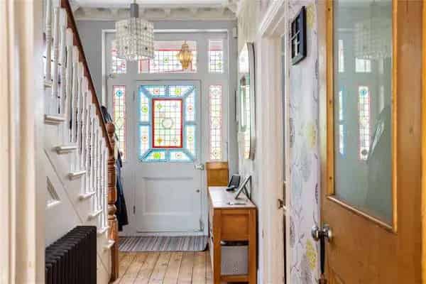 Victorian Semi-Detached Home with Garden and Parking