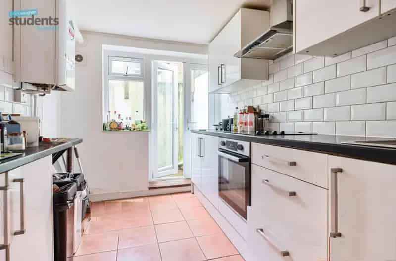 6 Bedroom Student House Lewes Road