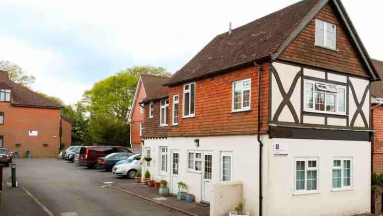 Summerhouse Court Retirement Property Hindhead