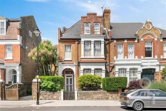 Semi-detached house for sale in Weston Park, Crouch End N8