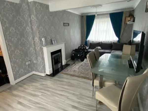 House For Rent in Barnsley, England