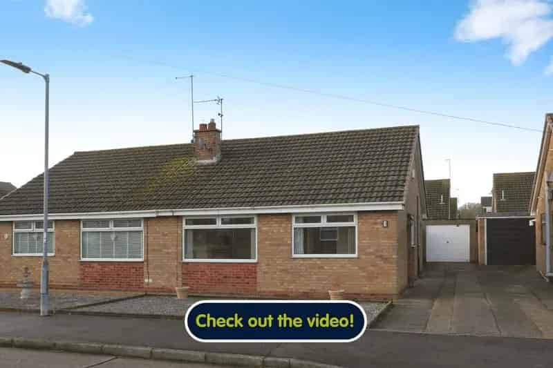 2 Bedroom Semi-Detached Bungalow for Sale