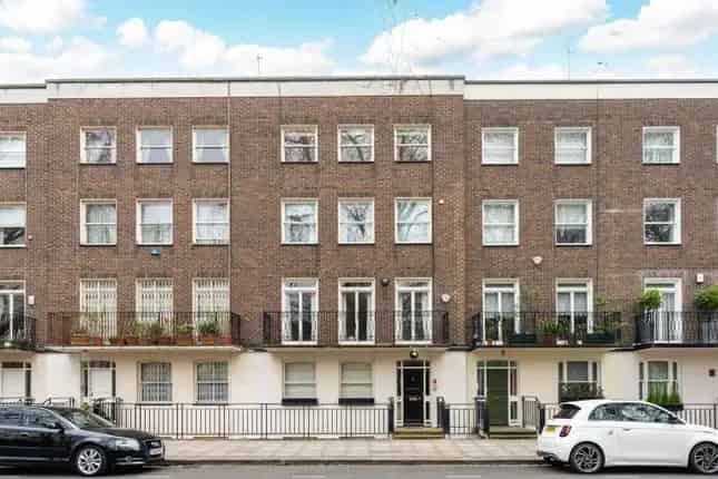 5 Bedroom Family Home in Stanhope Gardens South Kensington SW7