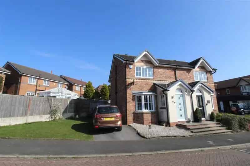 3 Bedroom Semi-Detached House for Sale Near Manchester and Preston
