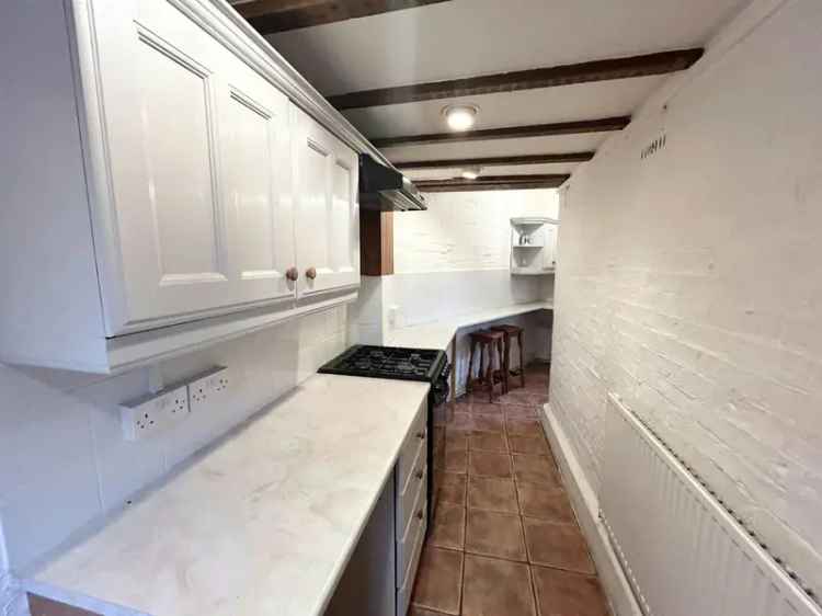 Cottage For Sale in Melton, England