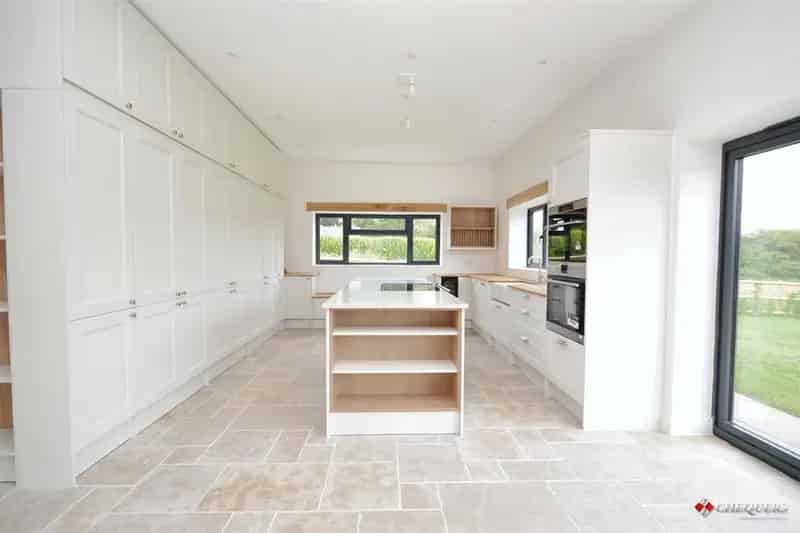 4 Bedroom Detached Bungalow for Sale