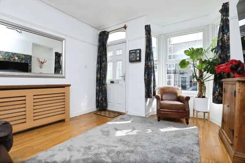 Charming 3-Bed Mid Terrace Home in NR2