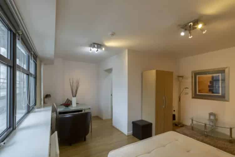 1 Bedroom Flat To Rent Available Now