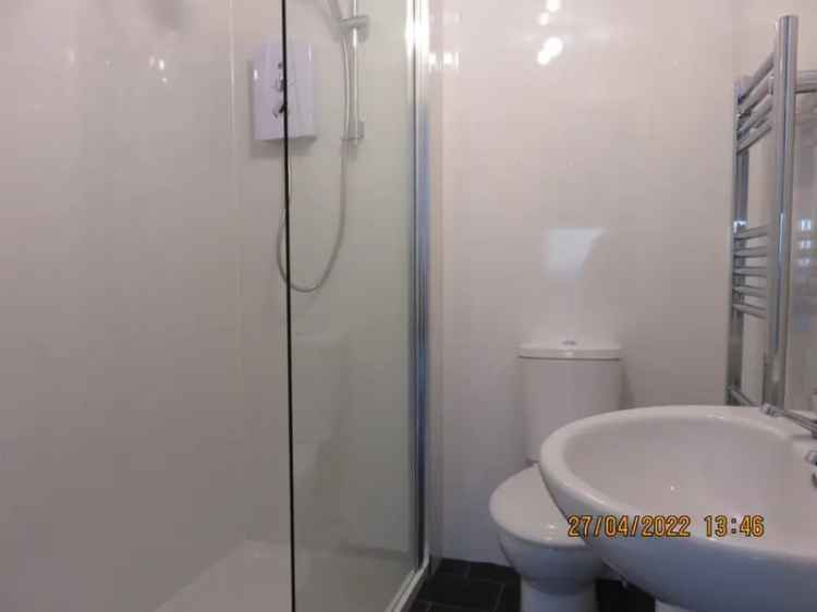 Flat To Rent Available Now