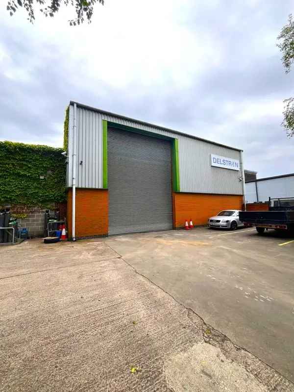 Warehouse To Let 72m High Eaves Steel Portal Frame
