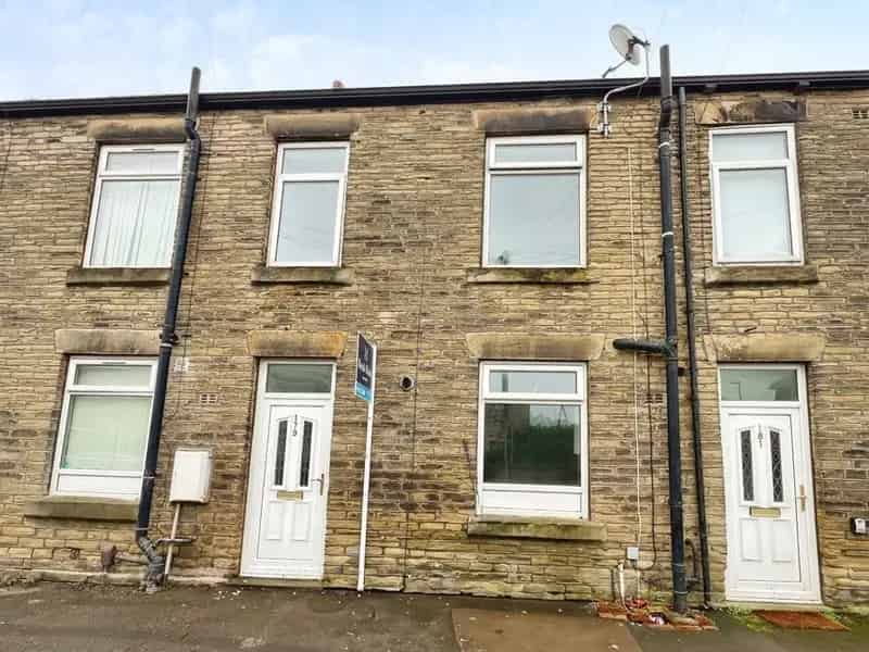 2 Bedroom Mid Terrace House for Sale Liversedge West Yorkshire WF15