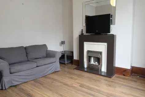 1 Bedroom Furnished Flat 61m² Aberdeen Available May 20 2025