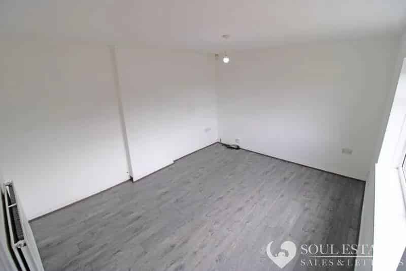 3 Bedroom Semi Detached House To Let Quinton