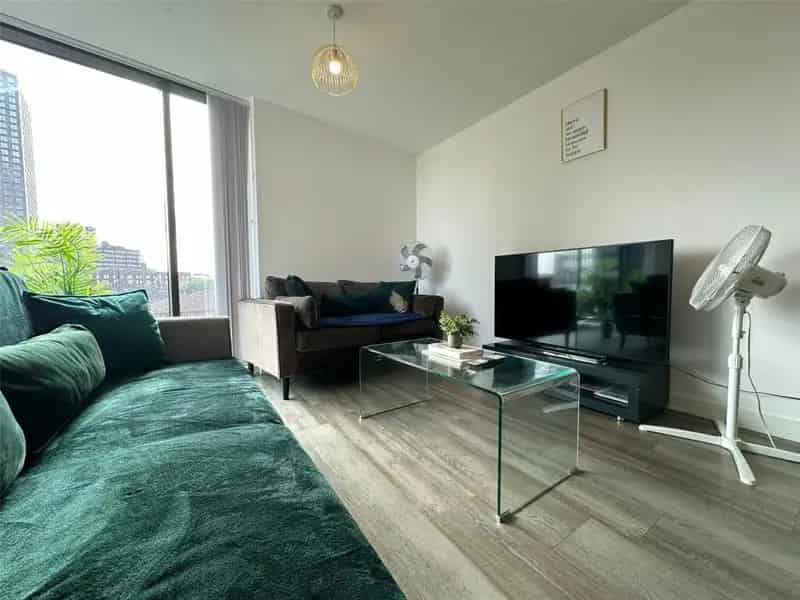 2 Bedroom Apartment Five Ways Broad Street Birmingham