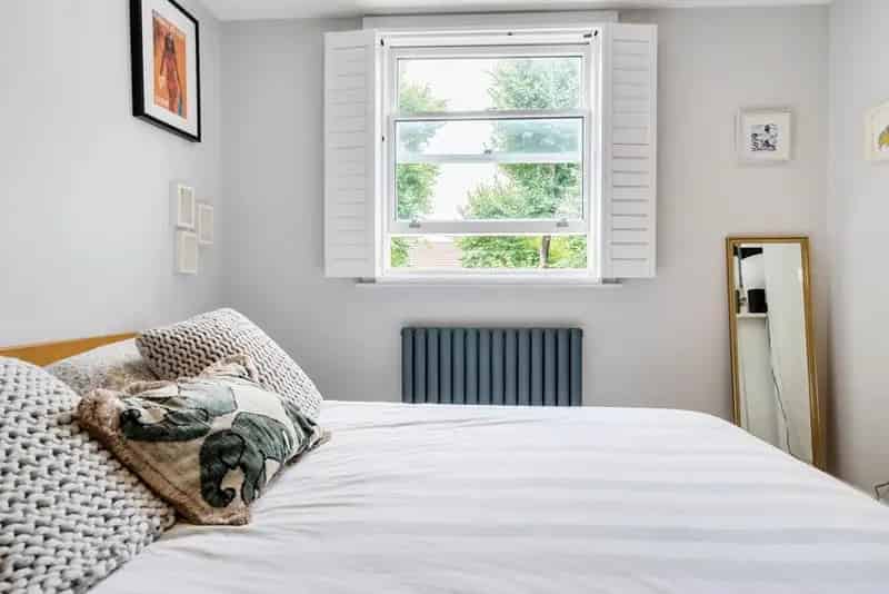 Victorian Conversion Flat 2 Bedrooms Split Level