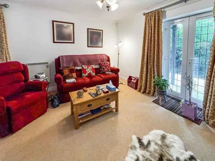 2 Bed Flat for Sale in Harborne - Spacious Ground Floor Apartment