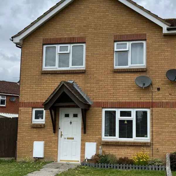 House For Rent in Arun, England