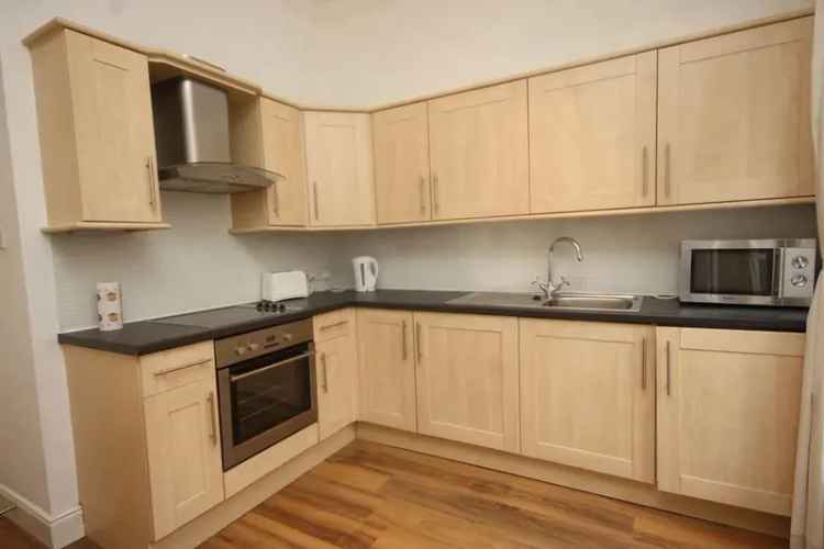 2 Bedroom Flat to Rent in Edinburgh City Centre