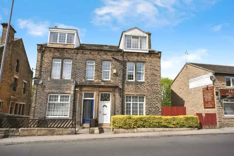 5 Bedroom Semi Detached House For Sale