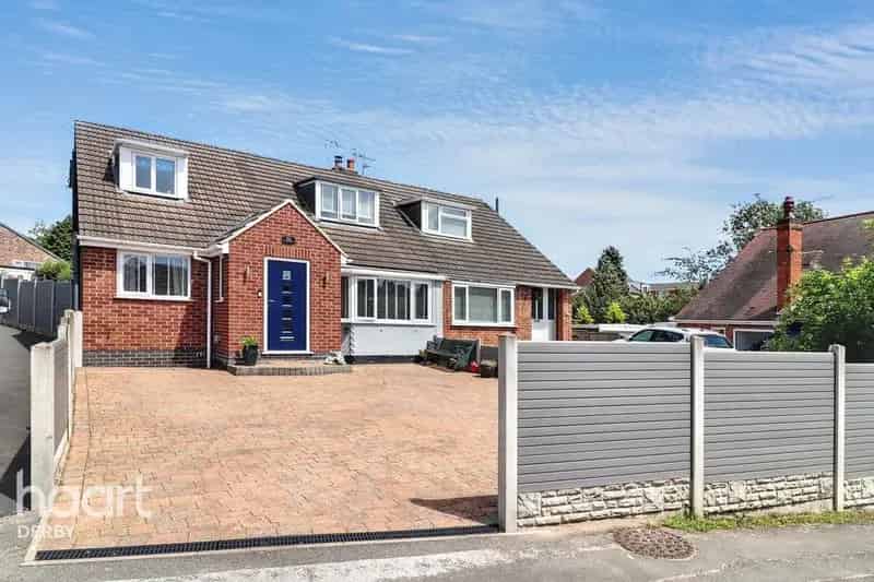 5 Bedroom Semi Detached House For Sale