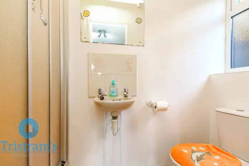 5 Bedroom Detached House for Rent