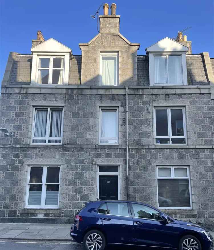 Flat For Rent in 285, Hardgate, Aberdeen City, Scotland