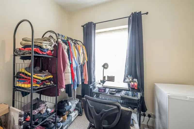 3 Bed Terrace House for Sale Near Amblecote Park