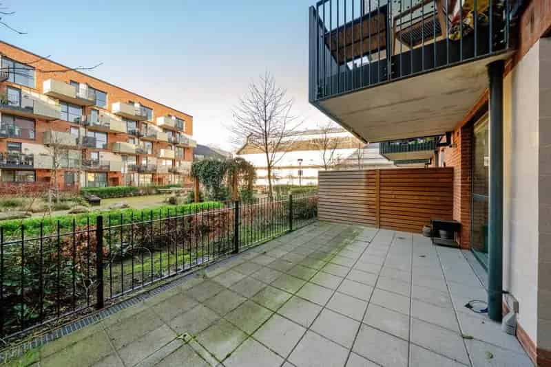 Two Bedroom Maisonette with Private Garden