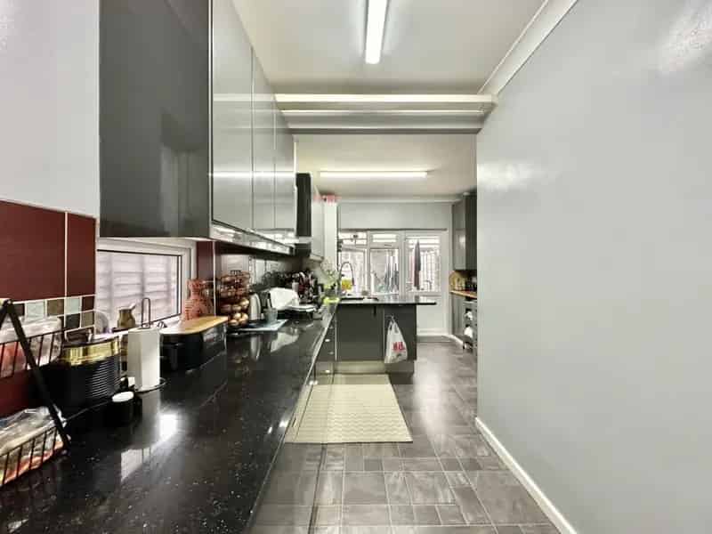 3 bedroom House
 For Sale