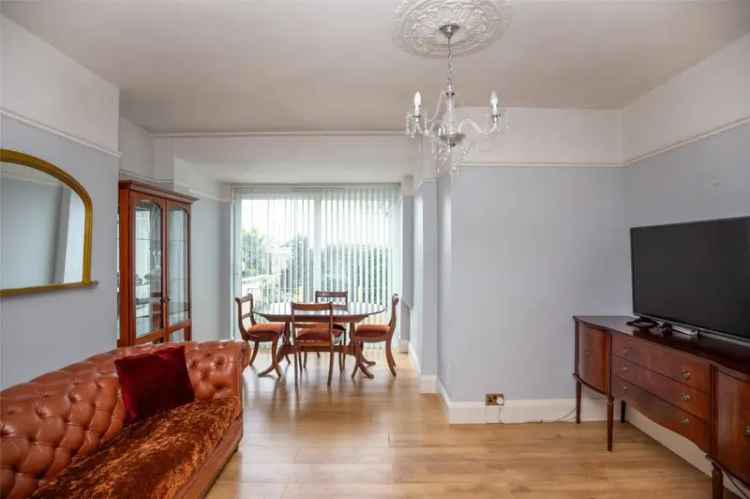 3 Bedroom Semi-Detached House For Sale No Chain