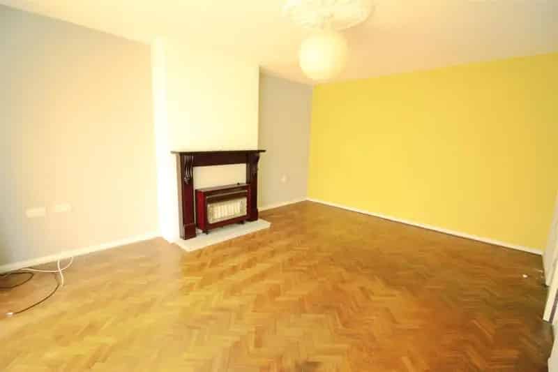 4 Bedroom Semi Detached Bungalow House to Rent
