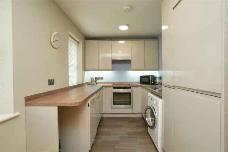 2 Bedroom Flat For Sale Sutton-On-The-Forest