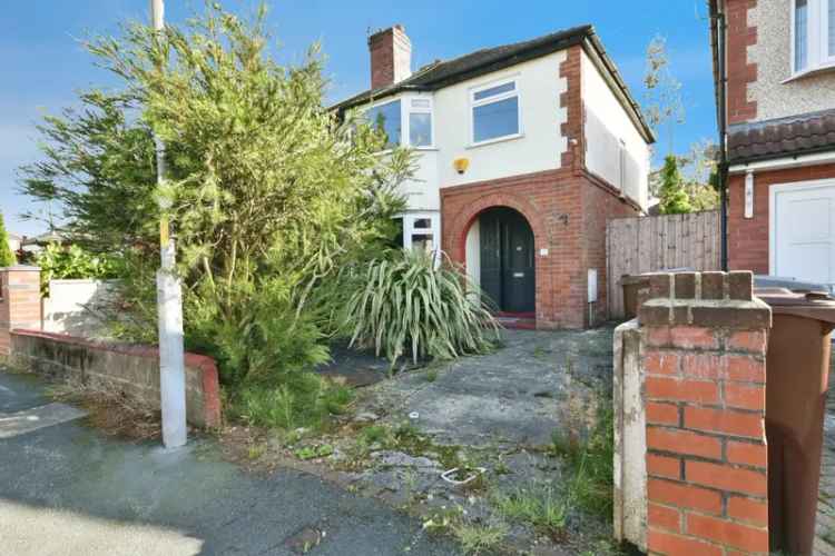 House For Sale in Acresfield Avenue, Tameside, England